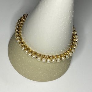 Gold and pearl bracelet🎄